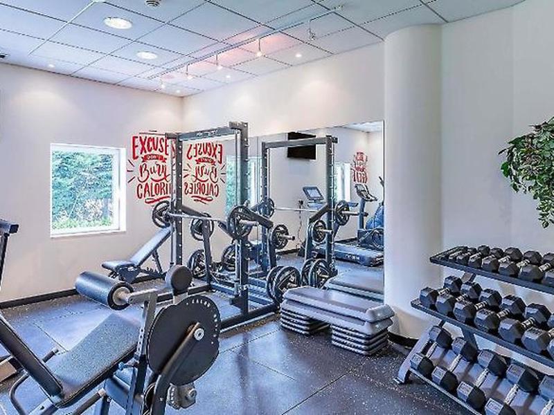 4AA4A190D7F9B46260AAAD08BADA25DF