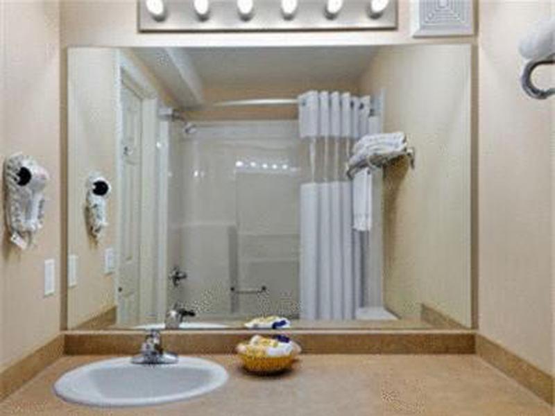 DCC841E2722979D2D702D062F820C6B6