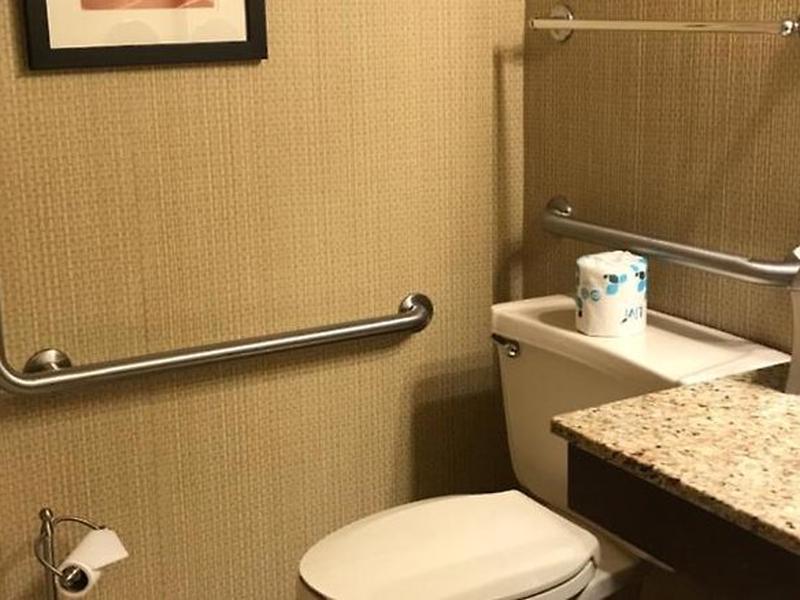 BDAF7A238C7D1125662B7ADD28E6C048