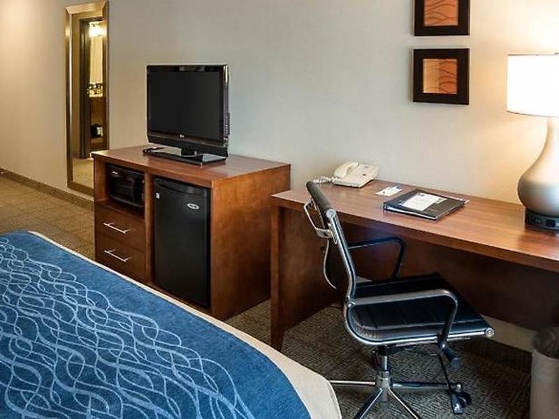 B6C0A80B9672173947F0D9B564C1E3A2