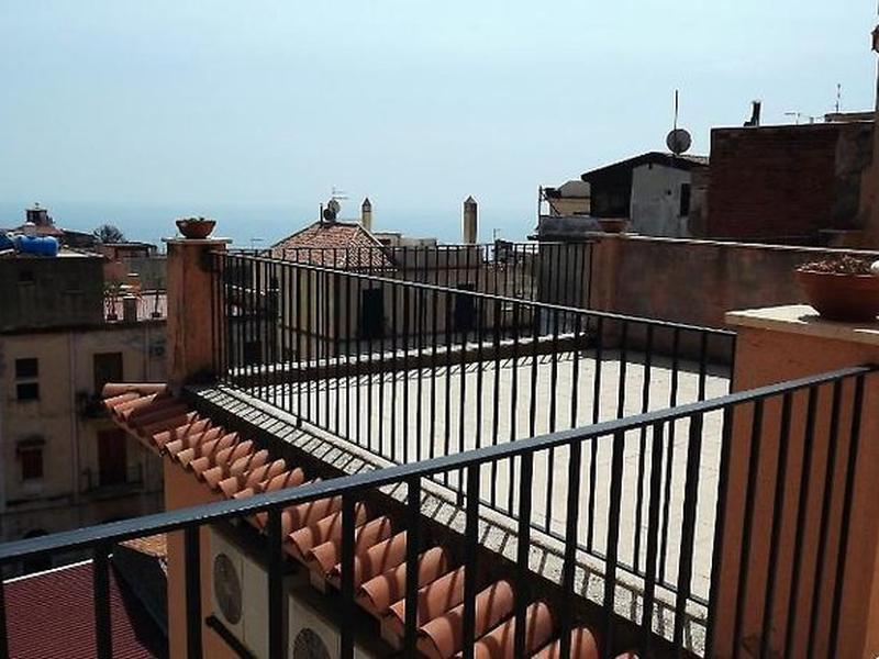 B8EC705E06EF5EEE5F5CCA7DA64A9B05