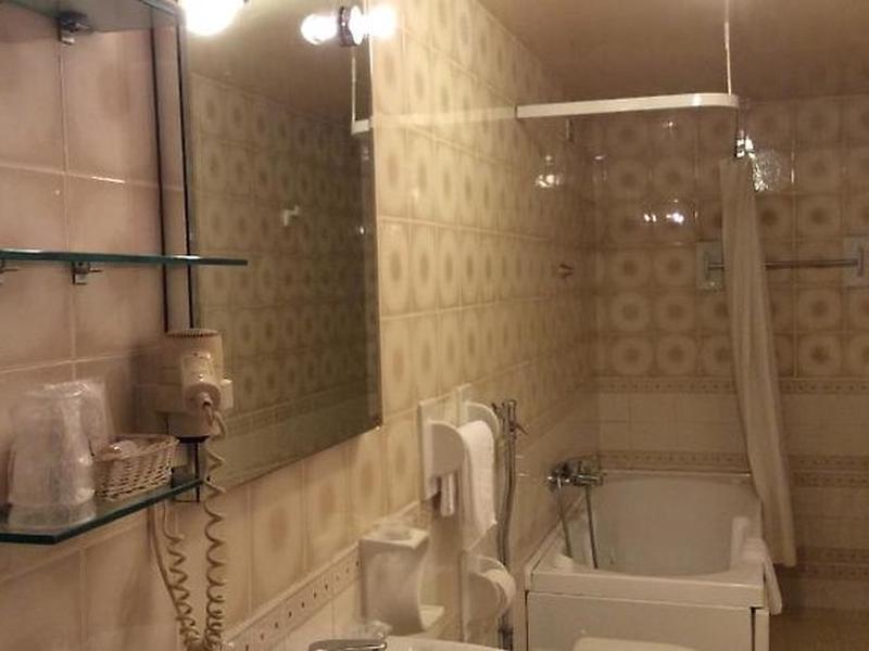 7D5232B8C3935B5EAA718E51FF8056E1