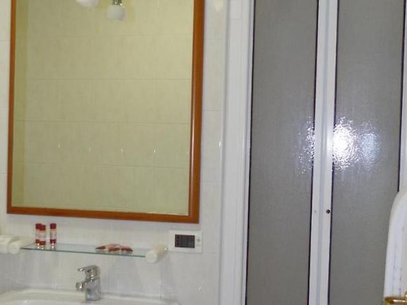 DBC6123C75F90E15544736125661353F