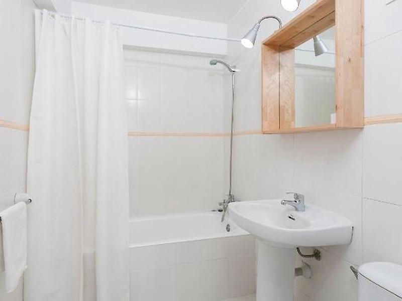 E36418D2D381CF22CAA1125B6BA3FA93