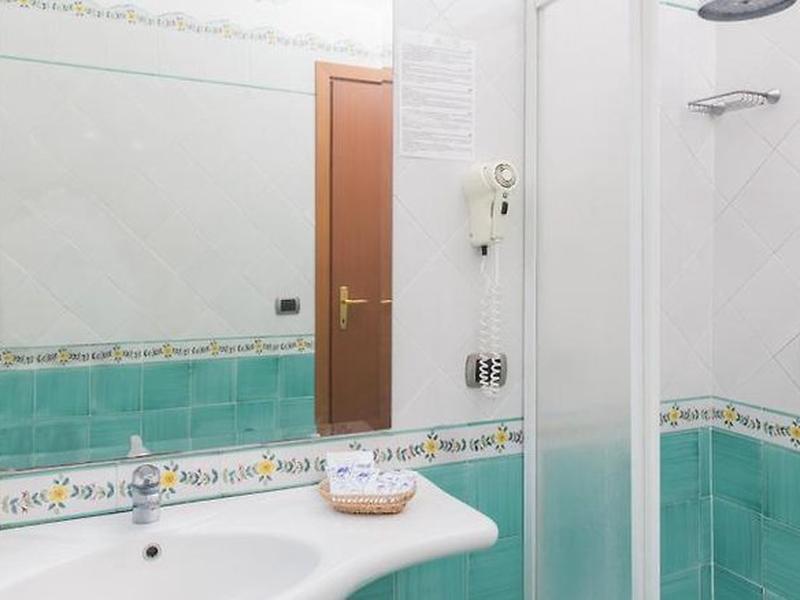 AEFAF704C293ACA73C9B8EB7D3FEE900