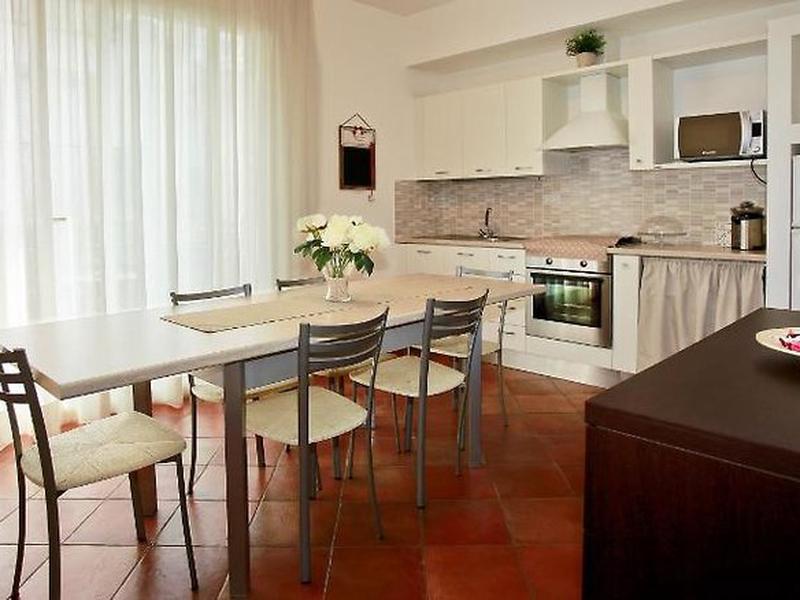 BD086B29208830CAA96DEBABDE2B04BB