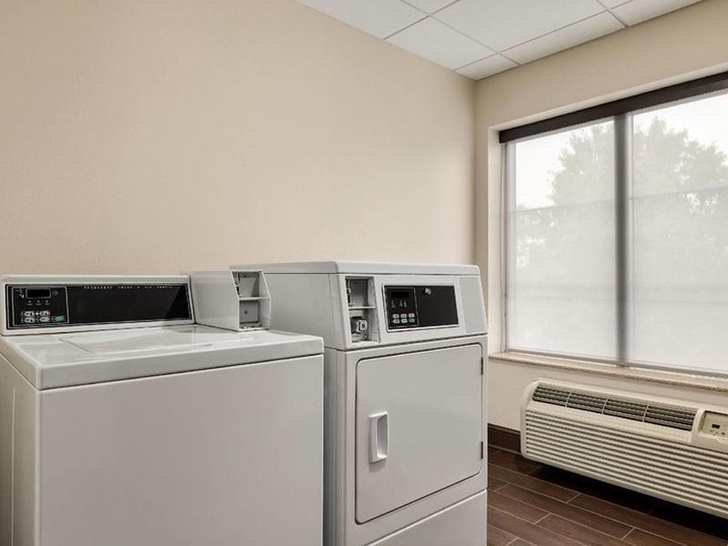 C1DEE5A7650DA9A3EBAB5FEEA5FCD192