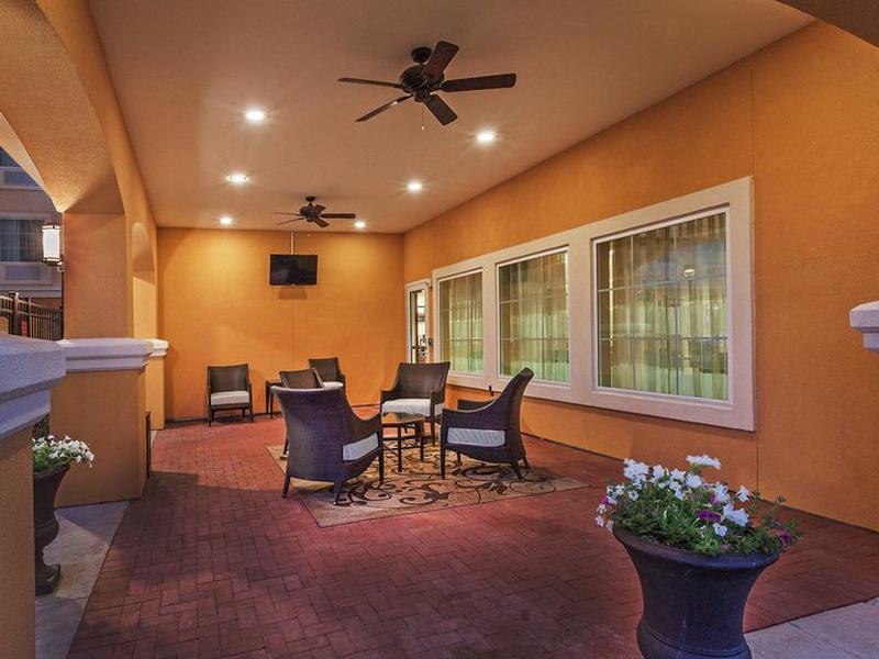 BAB1CC71E513460BD3A55423E5E89129