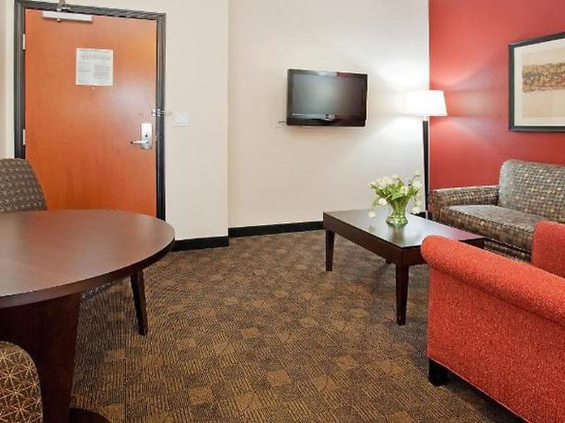 AA2FB503F3E75D0AB7FD59F546F58C92