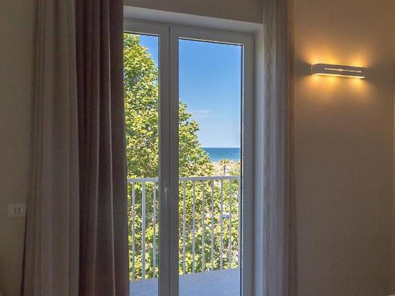 18016A7A19D5F27F7E4F607CF069FEC9