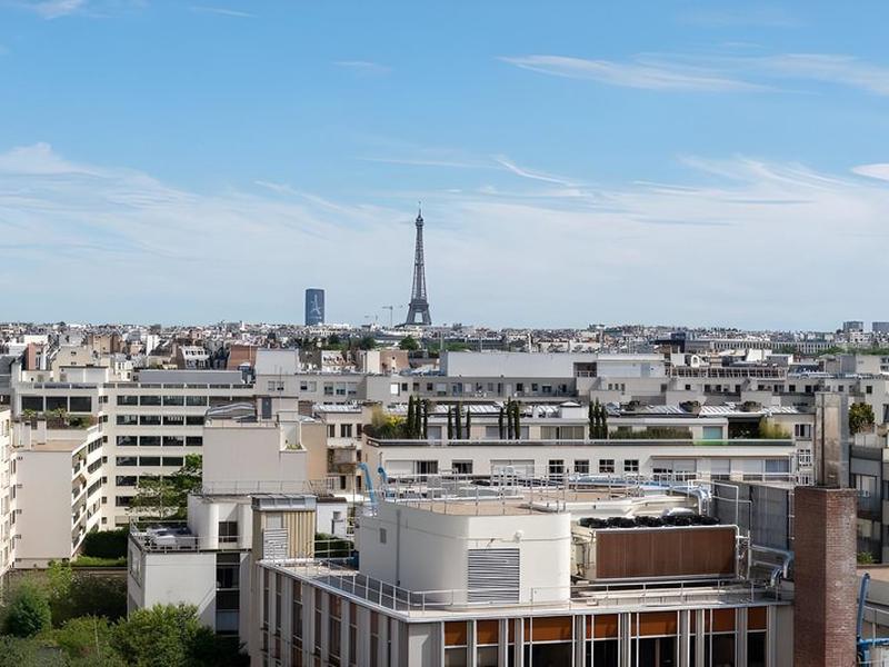 FB38D4CDDC60340AC24F4E0B678CF53F