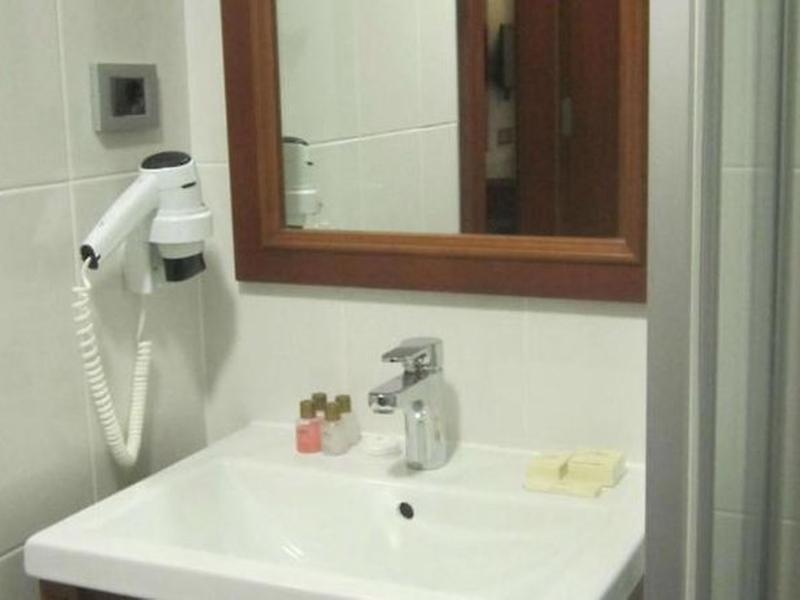 B5BAD2AE6252230E622F0E1FF9FF4FF5