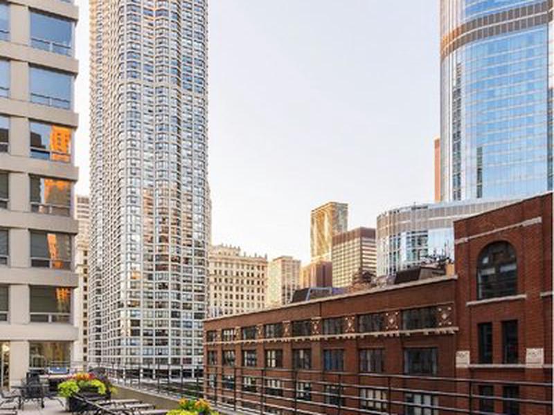 7CAA595F8EE09DCCB89E24C18356295D