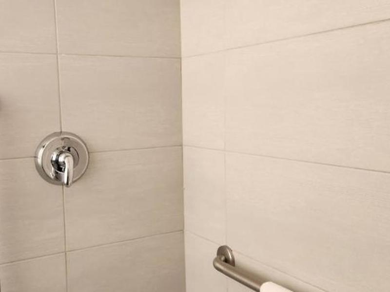 20EC51A1765ADEB61B588C6A9BB14A90