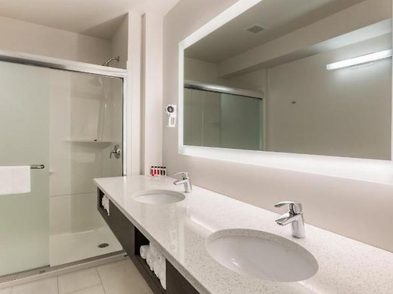 F4D31ACD2CFF28EA9C2CB7F5D9B41911