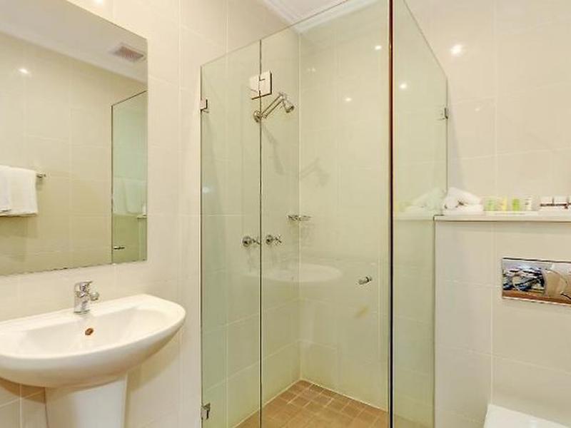 042FCAE3BECDE8765D0AA582DEA0EF65