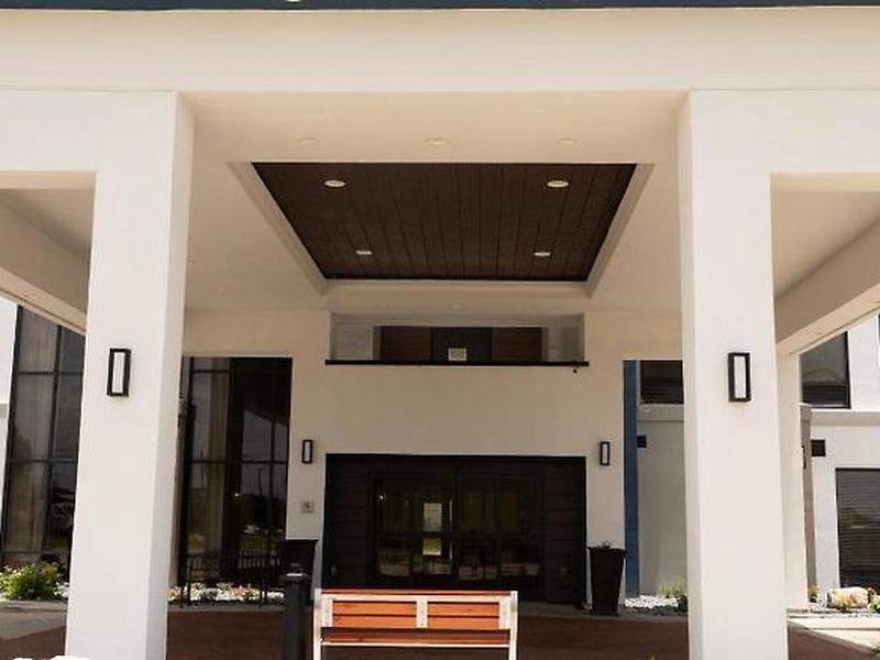 BFE1645661B5A21E22E366C594ADEF15