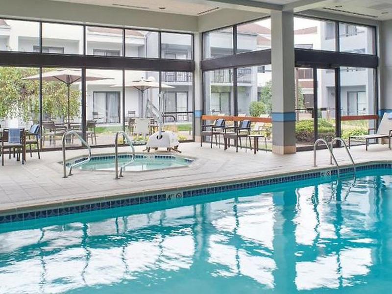 70E31F4DCE8EDEE6D170DEB994212E3E