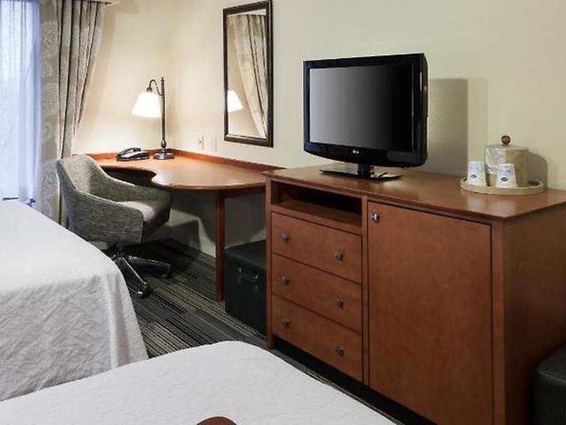 AE605B3D588C94E74D52DAF7098CDE4F