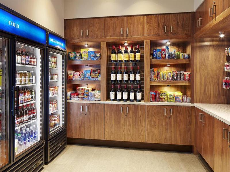 3986240213F53C9736678B174B9B9C32