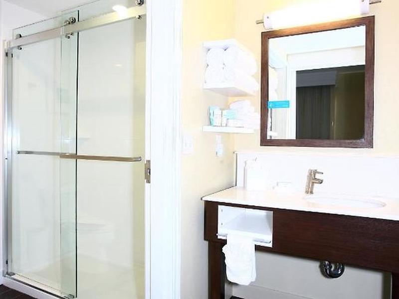 FCE2AE33B5B5B82DCC7D589C09D59AEC