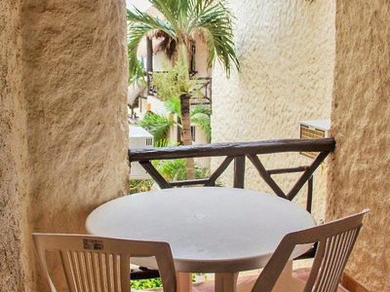 B6E1CC275677F9818542C66CFE5A5A02