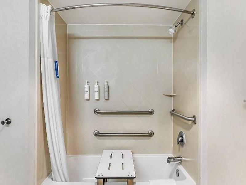 B96371D59737F38D1A241AE76D4C1866