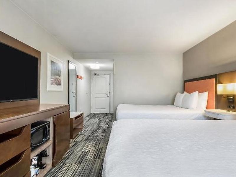 E0DE95068870F0BB3EA5FE518B94AC5F