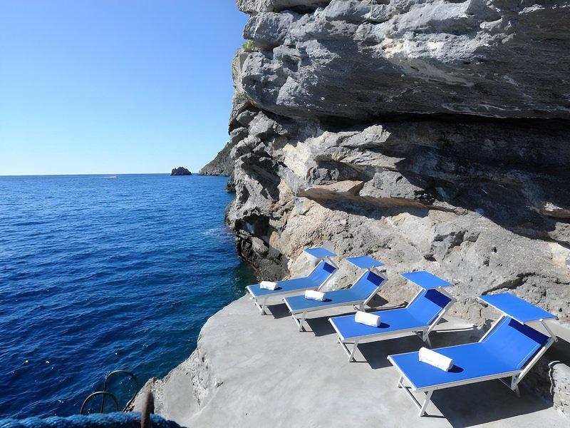 685EE5DCB1BAD621731F34AA39B213FB