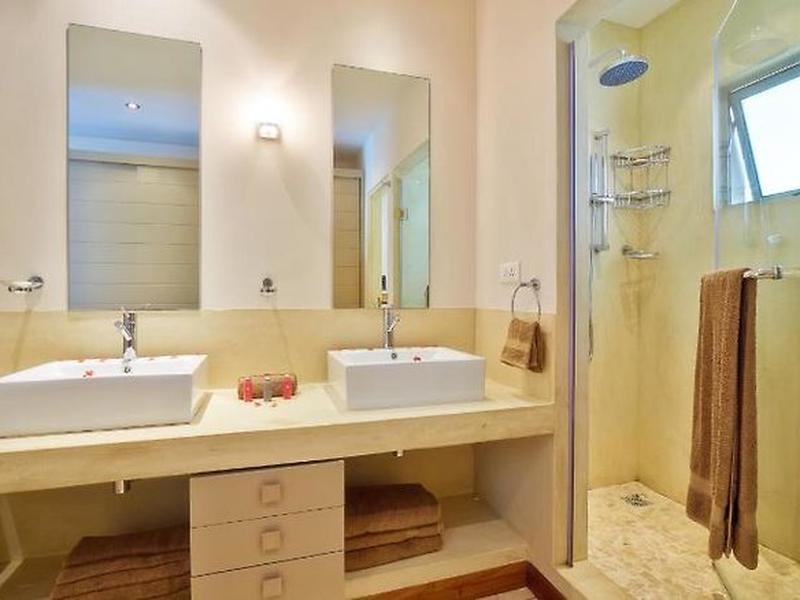 E412EDEFECEA7CE7223442DB2AD62D73