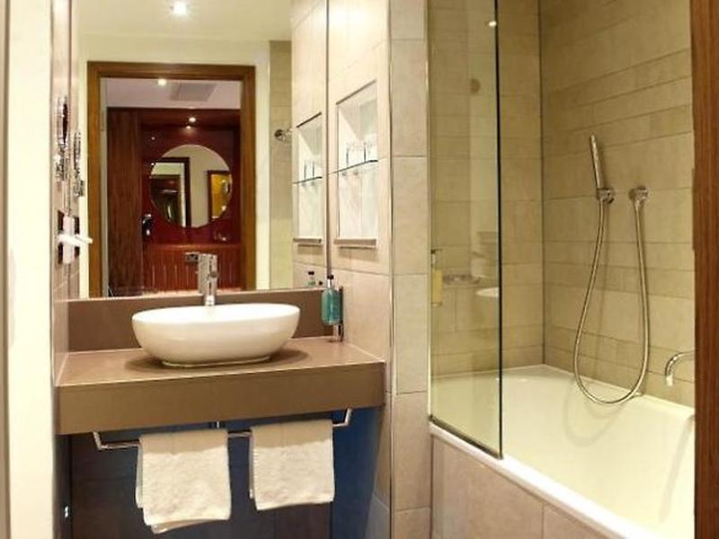 149CC1435F271784471642EA19EA6FF0