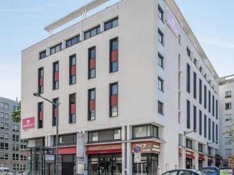 62B726F2AA3DBACB82EE8E992F12F6DB