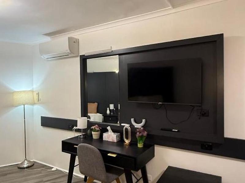 B61D819632C283E8A020AA99304E5815