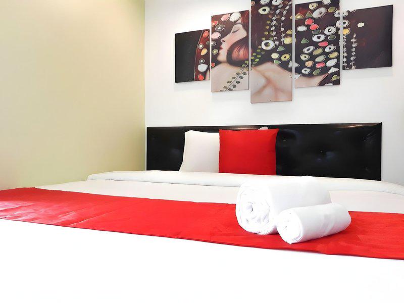 8221262AD95E5529AD2ECB0B27B6F93E