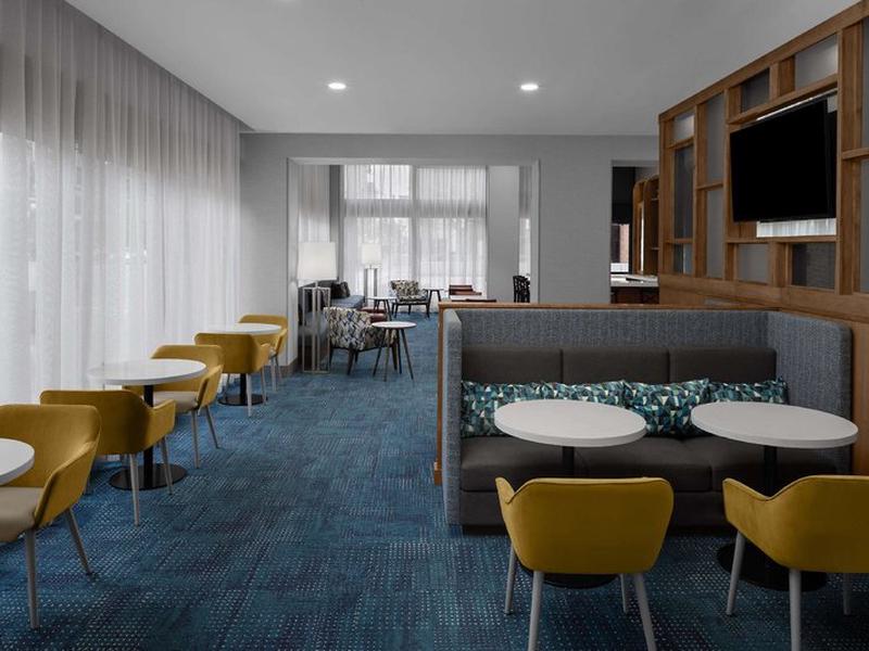 C4101FCFA84F375C82FF39A7EAE30D68