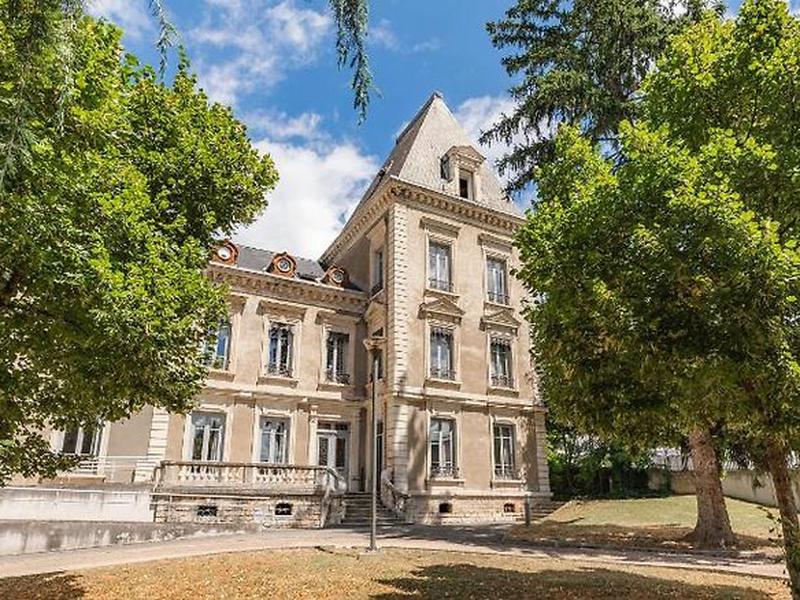 C771E4FA4BA956221877F49D0266EB04