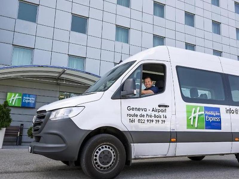 CD2A9DB8CD17447A9F157AF1B3C5E155