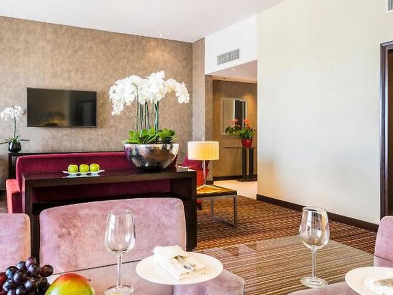 ACFF4F5C5ADFFC175F993FF817690E1D