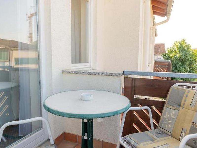 EBB8ED568B28A6F599096D4B2FC09A6E