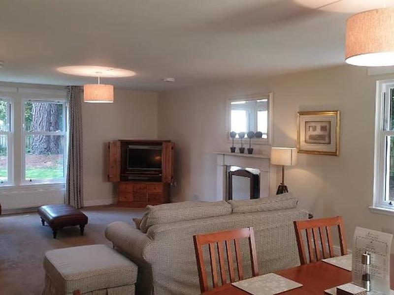 DFA65CCBC82BAC02A056D52DEB2E13CA