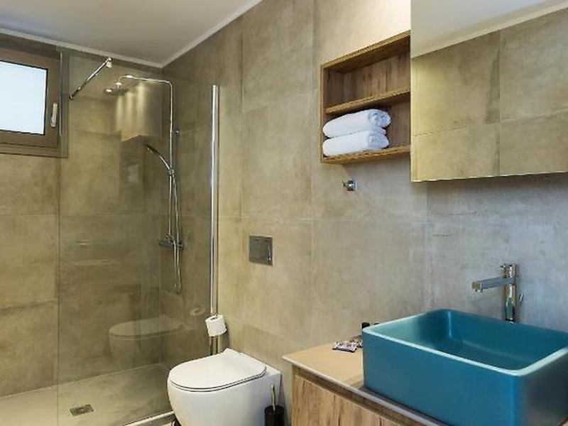 BC06DC073C5E3437FA231CF2F9E5125A