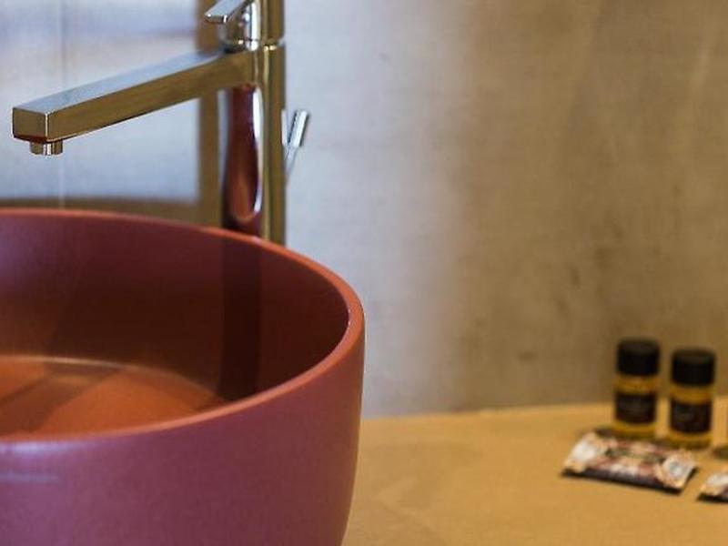 51703BCD9757E08B5B5A55A1ECBED7A5