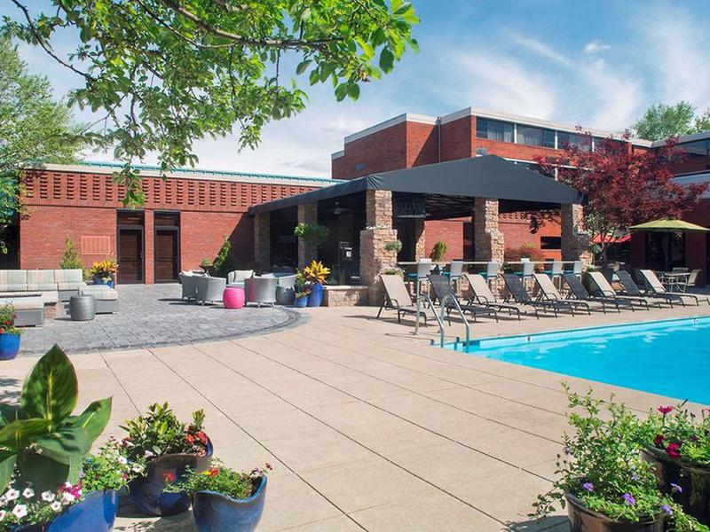 9B8CC014A6347D9C2ADF752A92514842