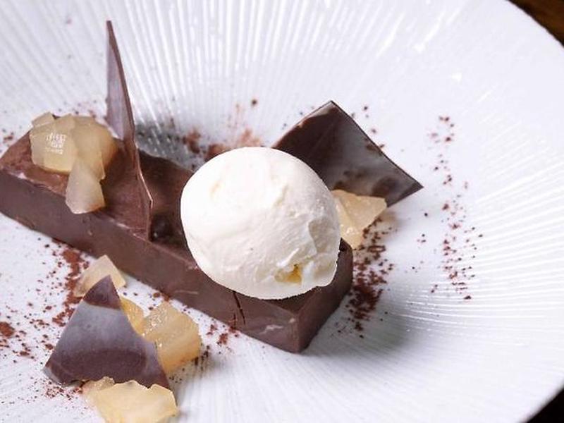 31EF82DAE281CA7DF8590DE04C975BD7