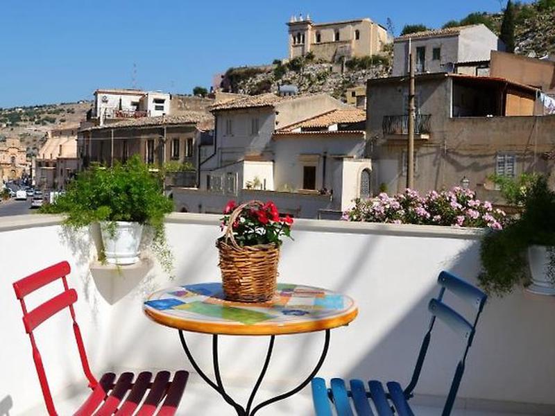 0B3A71F305D16A68EC28A8FCE15D89BA