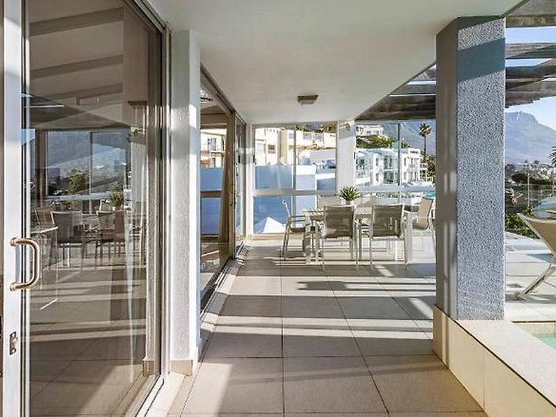 9316AD251208F1F1E053A1070A2240A7