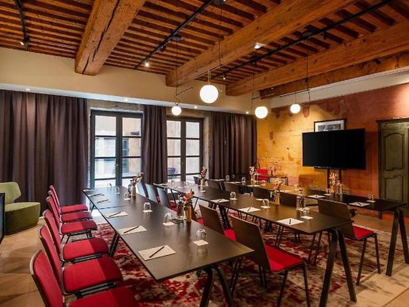 8E177B741C70F6410EE890D88EC934FF