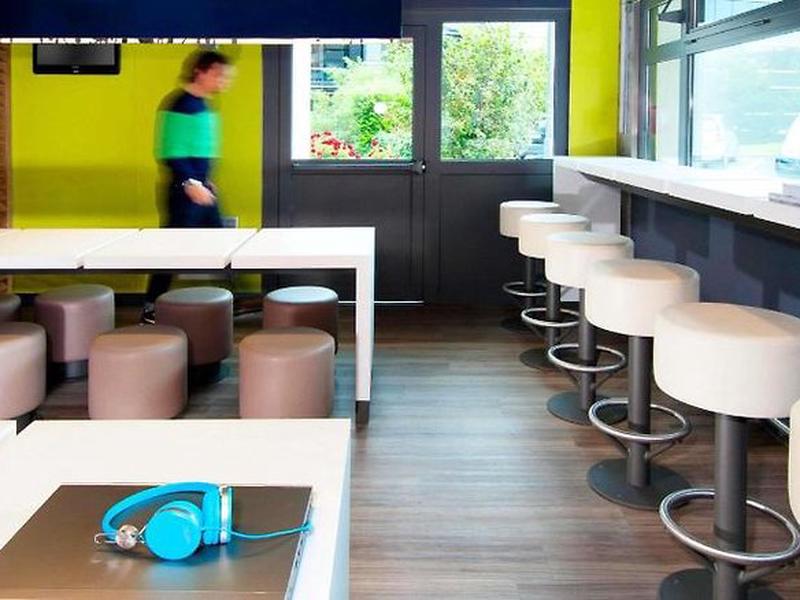 0EEC3BB92379225ADCE2B060EFA60A0F