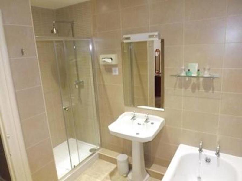 DADC8ED6B2EAD9C07EC8FBFF1BE9BBA4