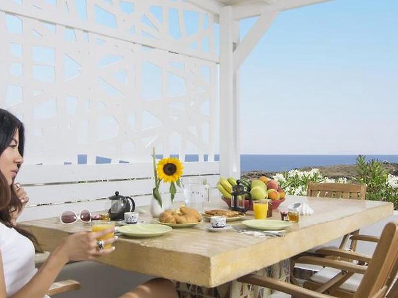 16EEDA2DF5779079560F3DDA1D7D2386